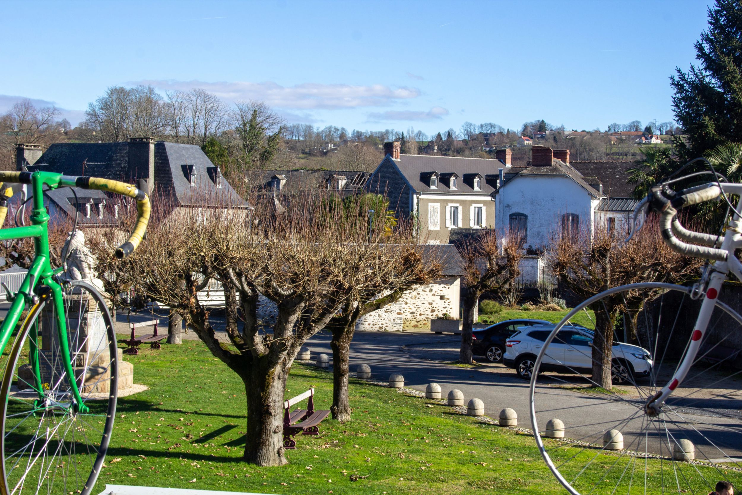 Hotel du Commerce in Pontacq, France